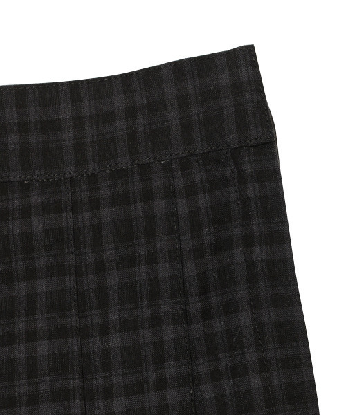 Candy Stripper（キャンディストリッパー）の「HIDE AND SEEK CHECK PLEATS スカート（スカート・レディース・ブラック/ネイビー・1/2）」の11枚目の写真