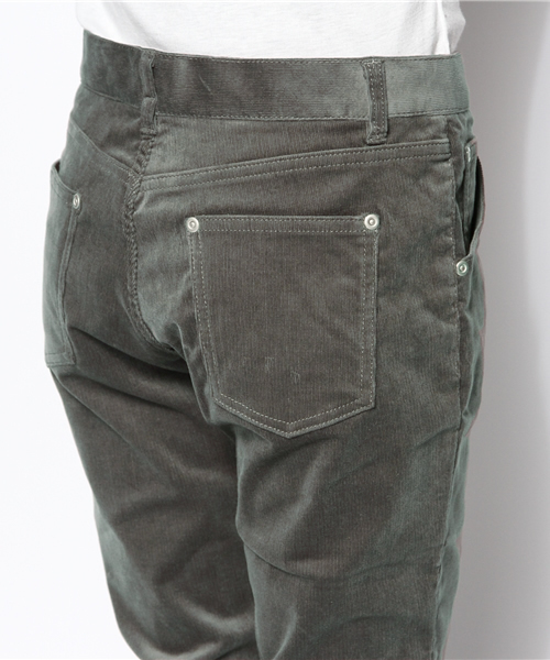 SHIPS for women(シップスフォーウィメン)の「DRESS コーデュロイ スキニー(スラックス・レディース・チャコールグレー/ベージュ/パープル/ホワイト/ブラック・40/36/38)」の9枚目の写真