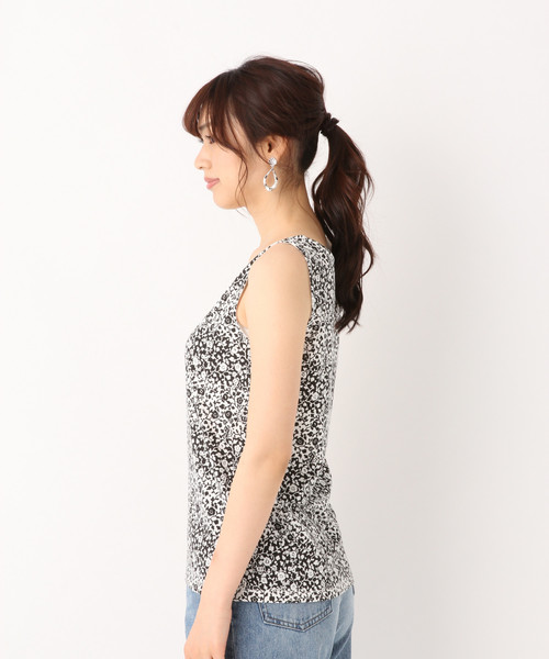 GLOBAL WORK（グローバルワーク）の「ガラプリントタンクトップ【接触冷感】/826223（タンクトップ・レディース・ネイビー/ライトグレー/ダークブルー/オフホワイト/ホワイト/ベージュ・LARGE/MEDIUM/SMALL）」の7枚目の写真