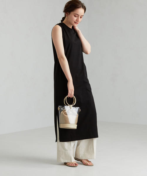 【クリアランス❣️29800→23000円】CÉLINE ノースリーブワンピース Edit Sheen（エディットシーン）の「フロントタックAライン
