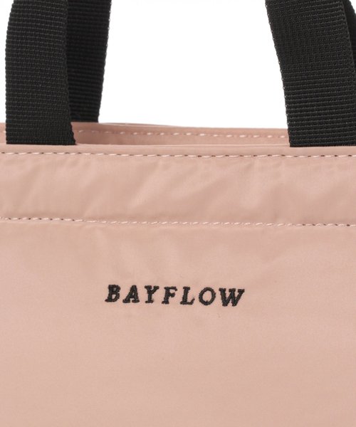 BAYFLOW(ベイフロー)の「2WAYパディングミニロゴトート(トートバッグ・レディース・ベビーピンク/ベージュ/オレンジ/ライトグレー/ブラック・FREE)」の19枚目の写真