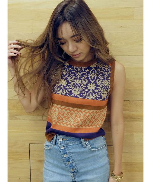 EVRIS（エヴリス）の「オリエンタルジャガードタンクKNITプルオーバー（ニット/セーター・レディース・オレンジ/ブルー/ベージュ・FREE）」の3枚目の写真