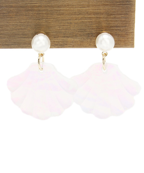 mystic（ミスティック）の「パールシェルピアス（ピアス（両耳用）・レディース・その他/オフホワイト・ﾌﾘ-）」の2枚目の写真