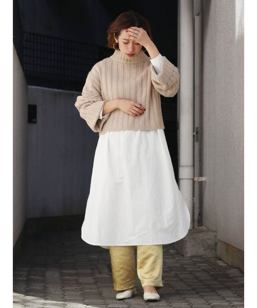 Ungrid(アングリッド)の「ハイネックワイドリブショートニット(ニット/セーター・レディース・ダークブラウン/ベージュ/イエロー・FREE)」の14枚目の写真