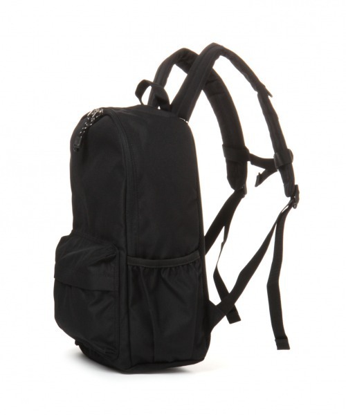 GLOBAL WORK(グローバルワーク)の「【キッズ】8ポケットバックパック/865847(バックパック/リュック・キッズ・ブラック/ベージュ・FREE)」の3枚目の写真