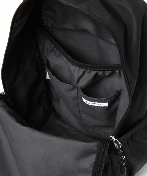 GLOBAL WORK(グローバルワーク)の「【キッズ】8ポケットバックパック/865847(バックパック/リュック・キッズ・ブラック/ベージュ・FREE)」の11枚目の写真