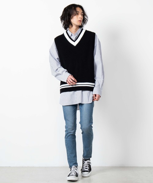 WEGO（ウィゴー）の「WEGO/ビッグシルエットチルデンニットベスト（ベスト・メンズ・ブラック/ホワイト/ベージュ・MEDIUM/LARGE）」の7枚目の写真