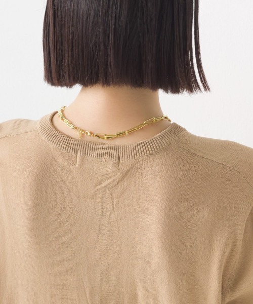 OMNES（オムネス）の「レーヨンナイロン シェルボタンクルーネックニットカーディガン（カーディガン/ボレロ・レディース・ブラック/ベージュ/ブラウン/グリーン/アイボリー/ダークブラウン・SMALL/MEDIUM）」の13枚目の写真