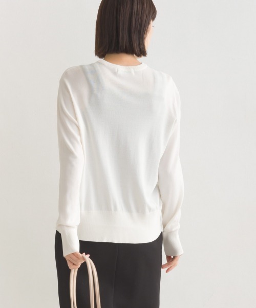 OMNES（オムネス）の「レーヨンナイロン シェルボタンクルーネックニットカーディガン（カーディガン/ボレロ・レディース・ブラック/ベージュ/ブラウン/グリーン/アイボリー/ダークブラウン・SMALL/MEDIUM）」の19枚目の写真