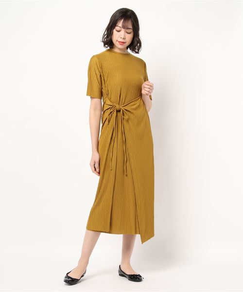 LOWRYS FARM（ローリーズファーム）の「マルチＷＡＹプリーツワンピ　877276（ワンピース・レディース・アイボリー/チャコールグレー/イエロー/ブラウン・FREE）」の5枚目の写真