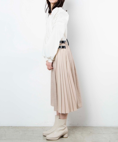 WEGO（ウィゴー）の「WEGO/ベルト付きサイドプリーツロングスカート（スカート・レディース・グレー系その他/ベージュ系その他・FREE）」の13枚目の写真