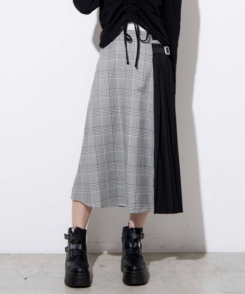 WEGO（ウィゴー）の「WEGO/ベルト付きサイドプリーツロングスカート（スカート・レディース・グレー系その他/ベージュ系その他・FREE）」の15枚目の写真