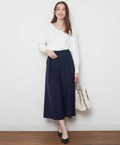 OFUON le MK（オフオンルエムケー）の「【洗濯機で洗える】【秋まで着られる】ベルト付きハイウエストワイドパンツ（スラックス・レディース・ベージュ/ネイビー/アイボリー・36/40/38）」の19枚目の写真