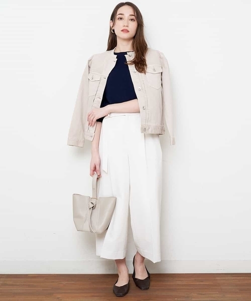 OFUON le MK（オフオンルエムケー）の「【洗濯機で洗える】【秋まで着られる】ベルト付きハイウエストワイドパンツ（スラックス・レディース・ベージュ/ネイビー/アイボリー・36/40/38）」の9枚目の写真