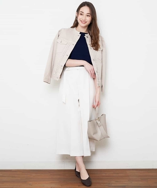 OFUON le MK（オフオンルエムケー）の「【洗濯機で洗える】【秋まで着られる】ベルト付きハイウエストワイドパンツ（スラックス・レディース・ベージュ/ネイビー/アイボリー・36/40/38）」の8枚目の写真