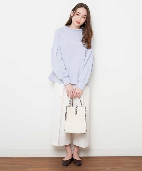 OFUON le MK（オフオンルエムケー）の「【洗濯機で洗える】【秋まで着られる】ベルト付きハイウエストワイドパンツ（スラックス・レディース・ベージュ/ネイビー/アイボリー・36/40/38）」の7枚目の写真