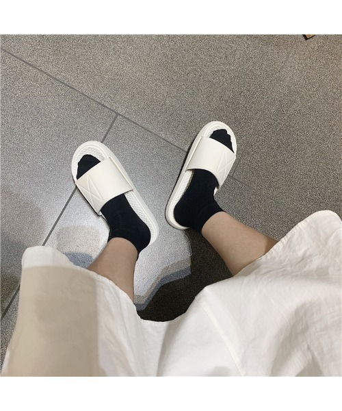 FREE BLUES（フリーブルース）の「厚底スリッパ（ルームシューズ/スリッパ・レディース・B/C/A・S/M/L）」の6枚目の写真