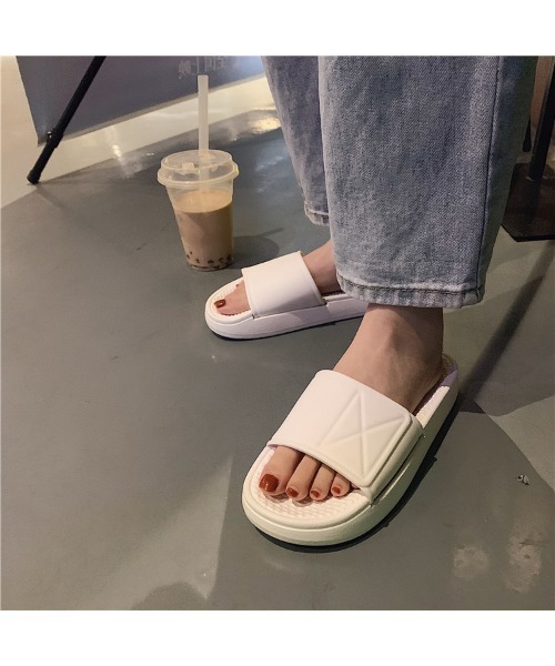 FREE BLUES（フリーブルース）の「厚底スリッパ（ルームシューズ/スリッパ・レディース・B/C/A・S/M/L）」の16枚目の写真