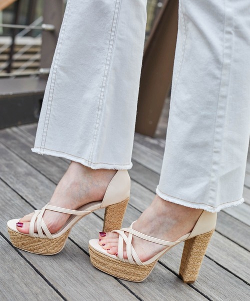 LIPSERVICE（リップサービス）の「ジュートヒールサンダル（サンダル・レディース・ブラウン/アイボリー・S/M/L）」の5枚目の写真