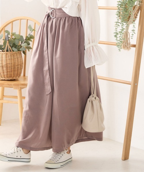 OMNES Another Edition（オムネス アナザーエディション）の「サテンベルト付きギャザーワイドイージーパンツ（その他パンツ・レディース・ブラック/ミント/モカ・FREE）」の3枚目の写真