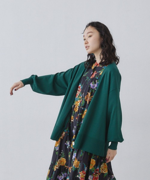 manana suerte（マニャーナスエルテ）の「オーバーサイズニットカーディガン（カーディガン/ボレロ・レディース・ブラック/ブルー/ホワイト/レッド/グリーン/グレー/ピンク/ライトグリーン/マスタード・FREE）」の4枚目の写真