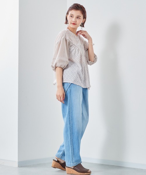 cepo（セポ）の「カットドビーレースブラウス（シャツ/ブラウス・レディース・ネイビー/オフホワイト/ベージュ/グレー・M）」の11枚目の写真