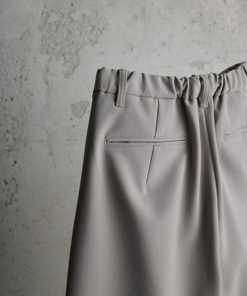 WYM × ATTACHMENT(ウィム×アタッチメント)の「【ATTACHMENT × WYM】LOOSE TAPERED PANTS(その他パンツ・メンズ・ダークグレー/ベージュ・S/M/L)」の22枚目の写真