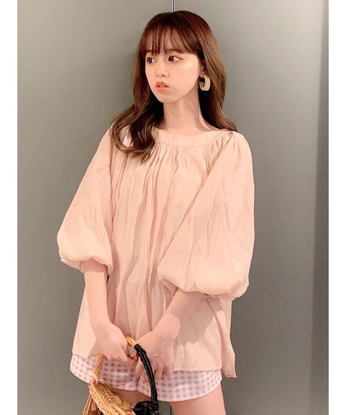 dazzlin（ダズリン）の「ボリュームシアーハイネックリボンブラウス（シャツ/ブラウス・レディース・オフホワイト/ブルー/ピンク・FREE）」の3枚目の写真