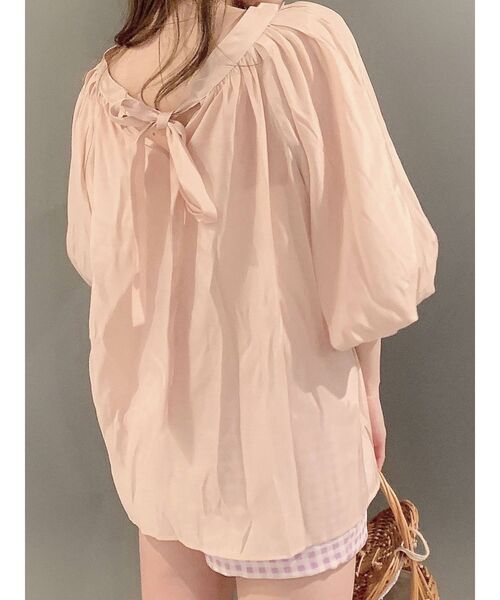 dazzlin（ダズリン）の「ボリュームシアーハイネックリボンブラウス（シャツ/ブラウス・レディース・オフホワイト/ブルー/ピンク・FREE）」の5枚目の写真