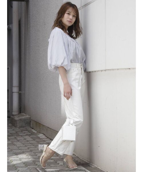 dazzlin（ダズリン）の「ボリュームシアーハイネックリボンブラウス（シャツ/ブラウス・レディース・オフホワイト/ブルー/ピンク・FREE）」の17枚目の写真