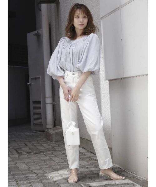 dazzlin（ダズリン）の「ボリュームシアーハイネックリボンブラウス（シャツ/ブラウス・レディース・オフホワイト/ブルー/ピンク・FREE）」の19枚目の写真