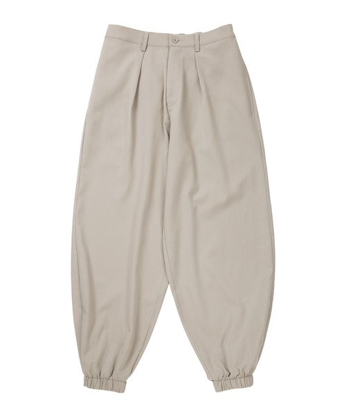 Air Tokyo（エアートウキョー）の「【ファッションインフルエンサーMASAKI × AIR TOKYO 限定コラボ】ジョガーバルーンパンツ（その他パンツ・メンズ・ブラック/グレイッシュベージュ・LARGE/MEDIUM）」の6枚目の写真