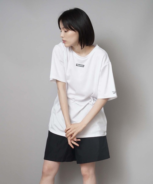Reebok(リーボック)の「【Reebok / リーボック】レディース半袖Tシャツ(Tシャツ/カットソー・レディース・ホワイト/ブラック・MEDIUM/LARGE/X-LARGE)」の1枚目の写真