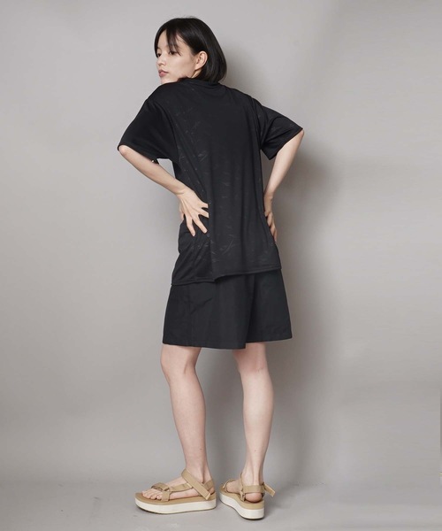 Reebok(リーボック)の「【Reebok / リーボック】レディース半袖Tシャツ(Tシャツ/カットソー・レディース・ホワイト/ブラック・MEDIUM/LARGE/X-LARGE)」の10枚目の写真
