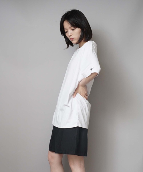 Reebok(リーボック)の「【Reebok / リーボック】レディース半袖Tシャツ(Tシャツ/カットソー・レディース・ホワイト/ブラック・MEDIUM/LARGE/X-LARGE)」の19枚目の写真