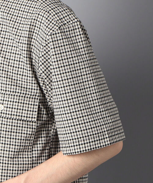 GLOSTER（グロスター）の「AIR TROUGH バンドカラーシャツ ※通気性◎、軽量◎、ストレッチ性◎の機能素材を使用（シャツ/ブラウス・メンズ・ネイビー/ホワイト系その他2・SMALL/MEDIUM/LARGE）」の7枚目の写真