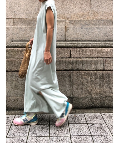 ulu(ウル)の「Organic cotton mockneckdesign nosleeve button dress(ワンピース・レディース・ブラック/ベージュ/ミント・FREE)」の18枚目の写真