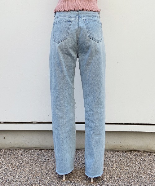 esutoreja（エストレジャ）の「ハイウエストダメージストレートデニム（デニムパンツ・レディース・ブルー・M/S）」の14枚目の写真