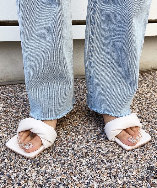 esutoreja（エストレジャ）の「ハイウエストダメージストレートデニム（デニムパンツ・レディース・ブルー・M/S）」の20枚目の写真