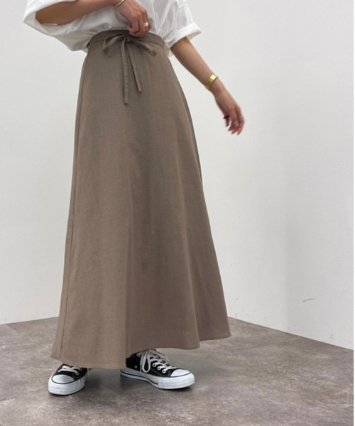 apres jour mignon（アプレジュールミニョン）の「リネン混スリット入りスカート【ZOZOTOWN限定アイテム】（スカート・レディース・ピンクベージュ/チャコールグレー・X-LARGE/フリー）」の3枚目の写真