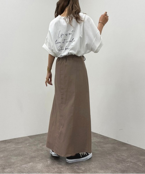 apres jour mignon（アプレジュールミニョン）の「リネン混スリット入りスカート【ZOZOTOWN限定アイテム】（スカート・レディース・ピンクベージュ/チャコールグレー・X-LARGE/フリー）」の9枚目の写真