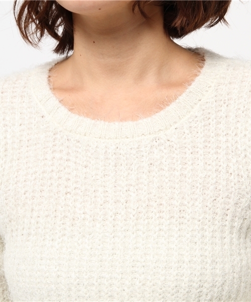 earth music&ecology（アースミュージックアンドエコロジー）の「シャギーニットプルオーバー（ニット/セーター・レディース・ライトピンク/サックスブルー/アイボリー/ライトグレー・SMALL/MEDIUM）」の8枚目の写真