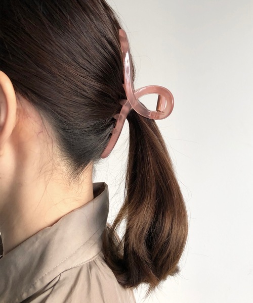 aller au lit（アレオリ）の「FT:アクリル　バンス（バレッタ/ヘアクリップ・レディース・ベージュ/ブラウン/パープル/グリーン・FREE）」の2枚目の写真