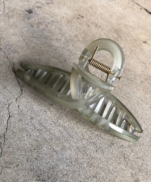 aller au lit（アレオリ）の「FT:アクリル　バンス（バレッタ/ヘアクリップ・レディース・ベージュ/ブラウン/パープル/グリーン・FREE）」の10枚目の写真