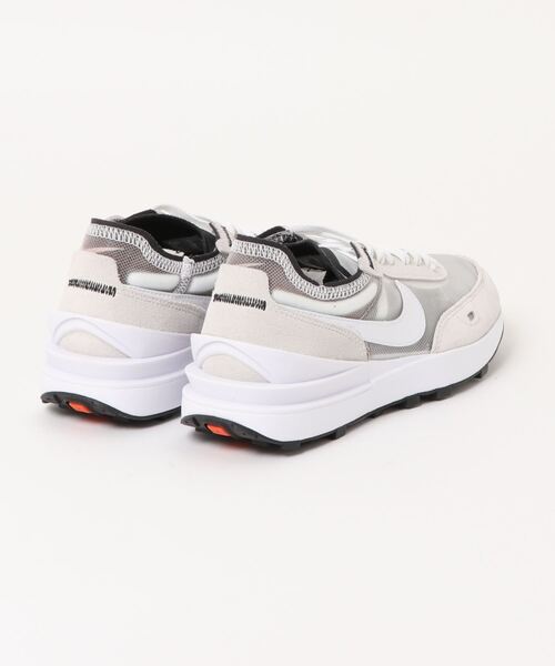NIKE（ナイキ）の「【NIKE】W NIKE WAFFLE ONE（スニーカー・レディース・ライトグレー・22.5cm/23cm/23.5cm/24cm/24.5cm/25cm）」の2枚目の写真