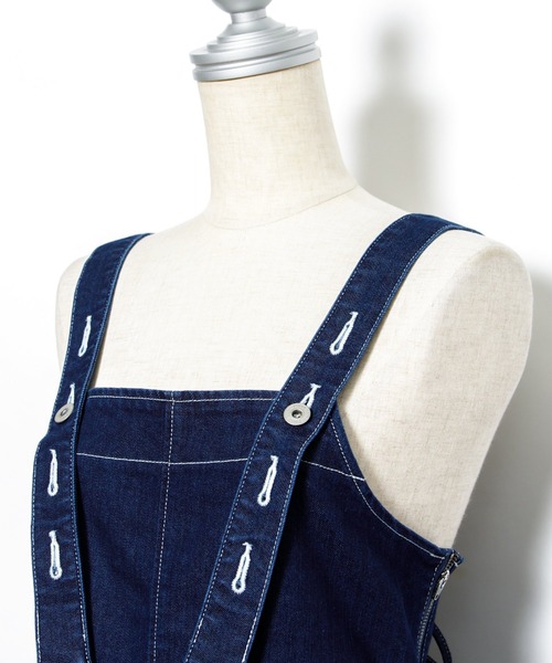 AS KNOW AS PINKY(アズノゥアズピンキー)の「あそびごころデニムジャンパースカート(ジャンパースカート・レディース・インディゴブルー/ライトインディゴブルー・FREE)」の3枚目の写真