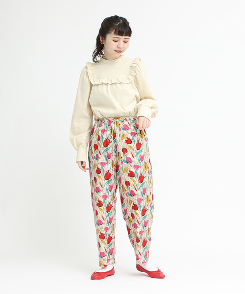 Dot&Stripes CHILD WOMAN(ドットアンドストライプス チャイルドウーマン)の「極細コールディアモイスト パフ袖ブラウス(シャツ/ブラウス・レディース・アイボリー/レッド/ネイビー・FREE)」の4枚目の写真