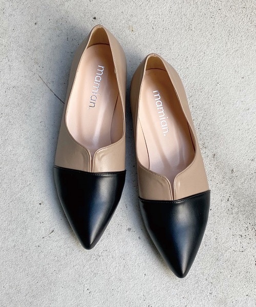 MAMIAN（マミアン）の「ポインテッドトゥ 切り替え ドレスシューズ（ドレスシューズ・レディース・シルバー/グレイッシュベージュ/ブラック系その他4/ブラック系その他5/ベージュ×ブラック/レオパード/ダークブラウン/ホワイト×ブラック/アイボリー/ベージュ系その他/シルバー系その他・22.5cm/23.5cm/24.5cm/23.0cm/24.0cm/25.0cm/22.0cm/21.5cm/25.5cm）」の8枚目の写真
