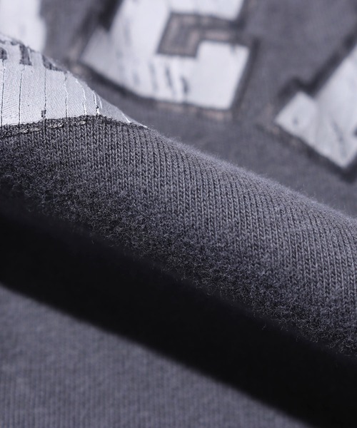 STARTER(スターター)の「STARTER/スターター ピグメント加工ひび割れプリントTEE ワンポイントロゴTシャツ ビッグシルエットカットソー(Tシャツ/カットソー・メンズ・チャコール/ダークグリーン/ライトグレー・M/L/XL)」の11枚目の写真