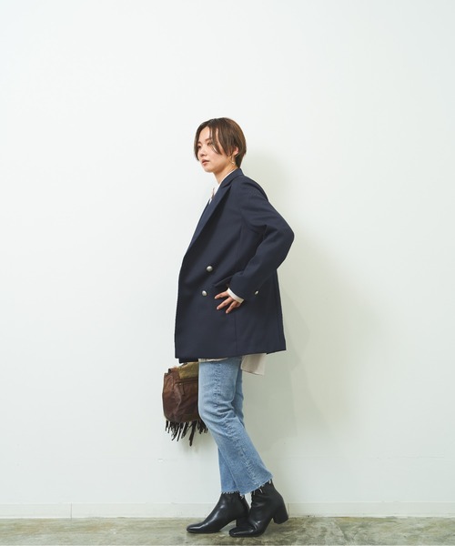 HERENCIA（ヘレンチア）の「ピークドラペル ダブル 4B ブレザー ジャケット（テーラードジャケット・レディース・ベージュ/ダークネイビー/セージグリーン・MEDIUM）」の14枚目の写真